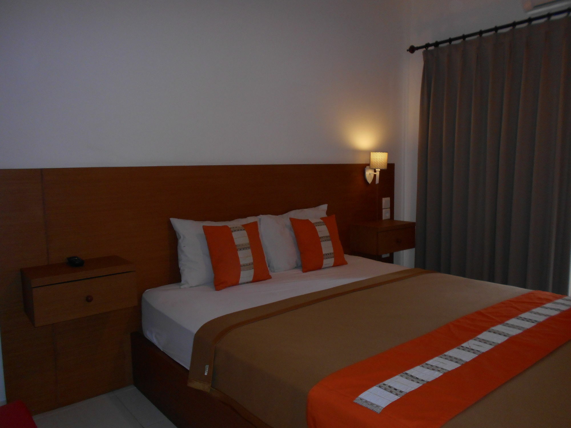 Reddoorz At Kerobokan Seminyak 2 מראה חיצוני תמונה