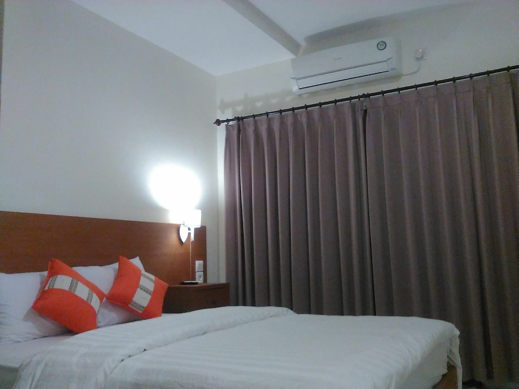 Reddoorz At Kerobokan Seminyak 2 מראה חיצוני תמונה