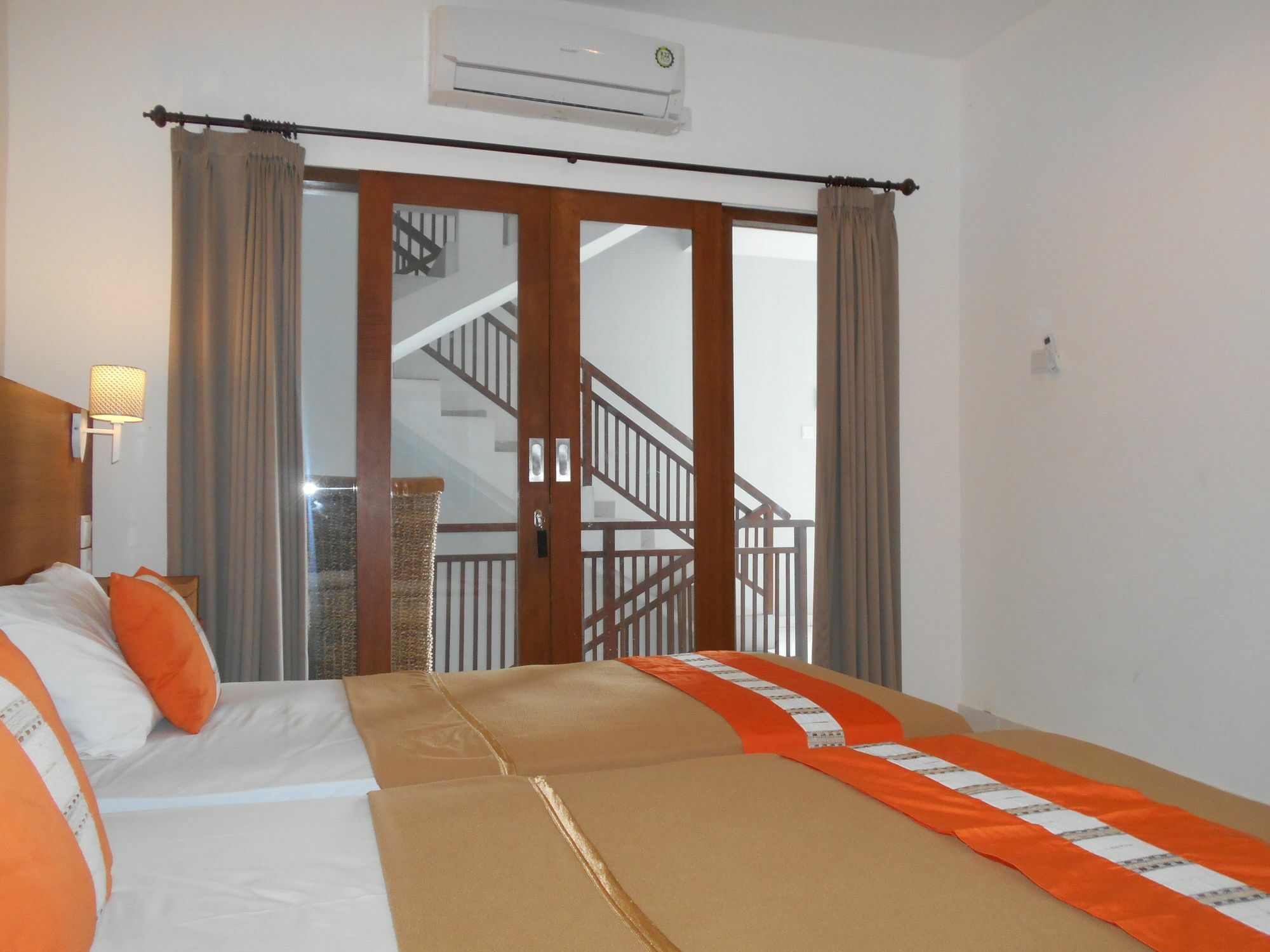 Reddoorz At Kerobokan Seminyak 2 מראה חיצוני תמונה