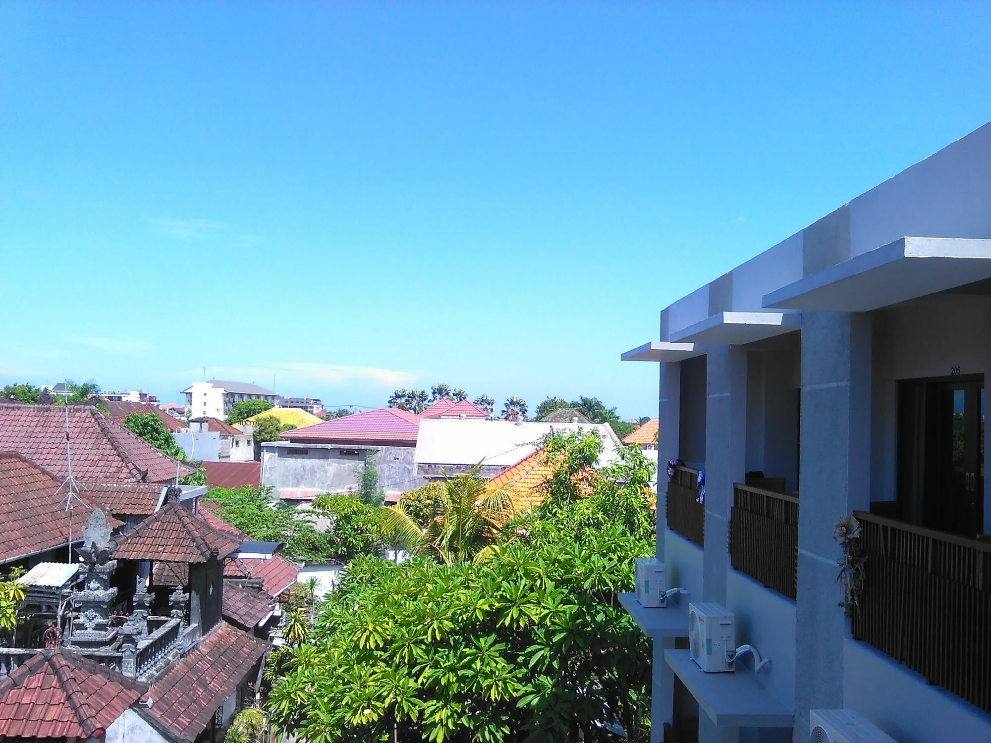 Reddoorz At Kerobokan Seminyak 2 מראה חיצוני תמונה